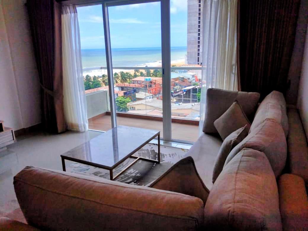 Negombo Ocean Breeze - Bliss On The Beach Luxury Apartments By Serendib Vacation エクステリア 写真