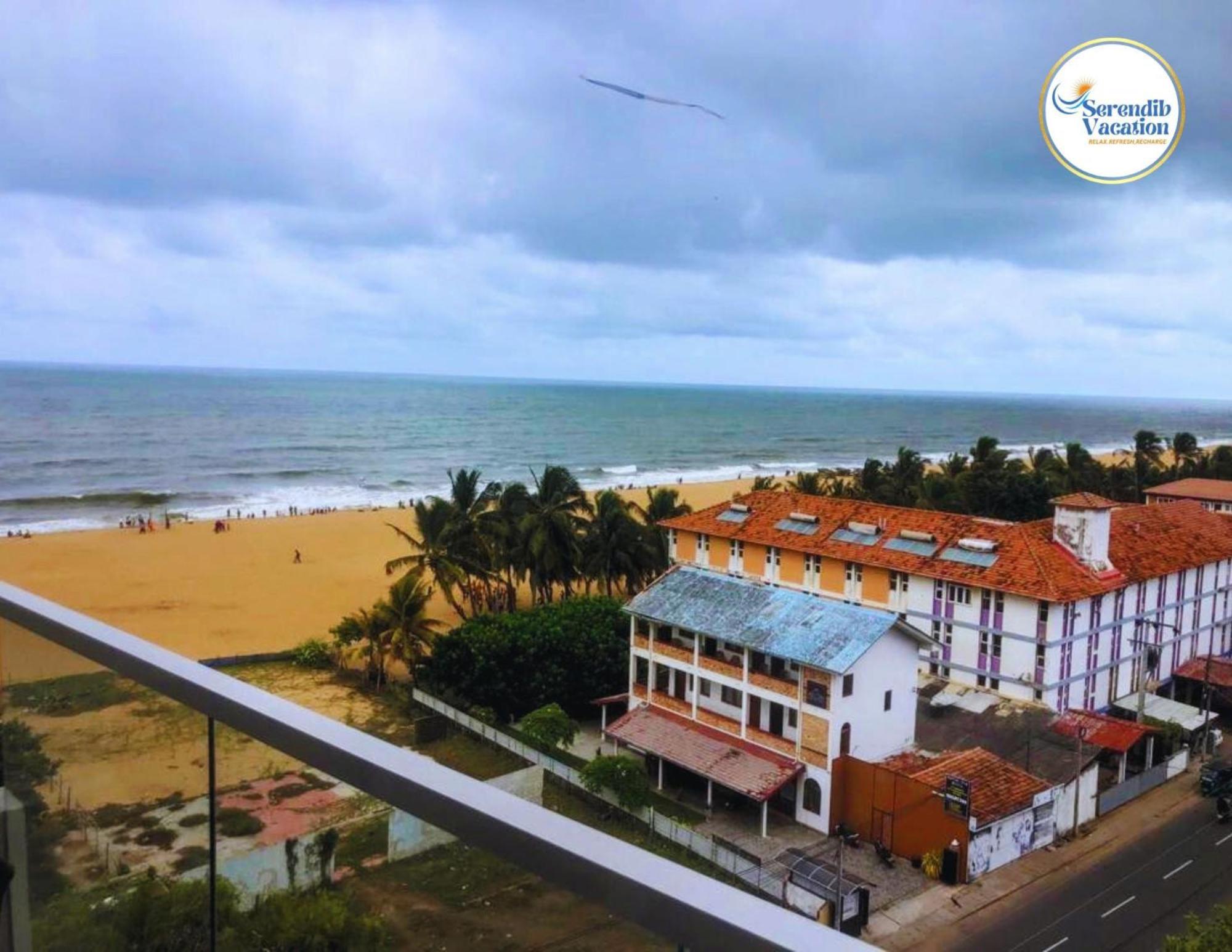 Negombo Ocean Breeze - Bliss On The Beach Luxury Apartments By Serendib Vacation エクステリア 写真